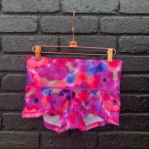 BODYPOP by blogilates watercolor work out shorts